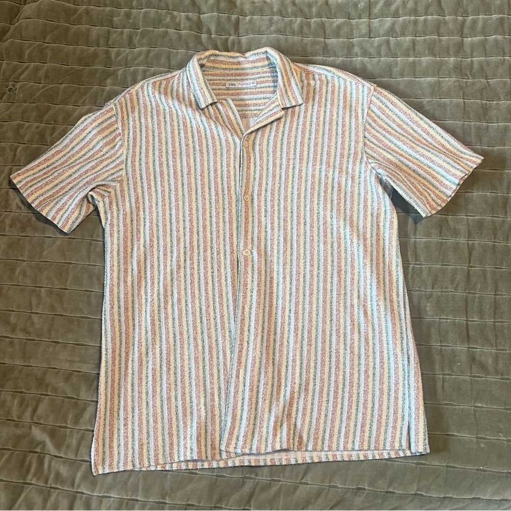Men’s Zara shirt